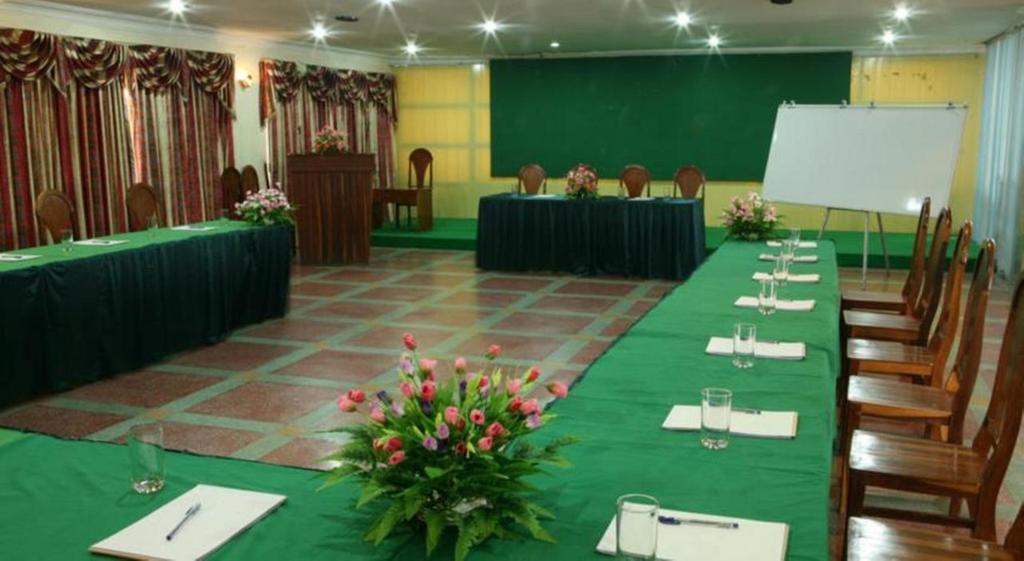 Lucky Star 2 Hotel Phnom Penh Zewnętrze zdjęcie