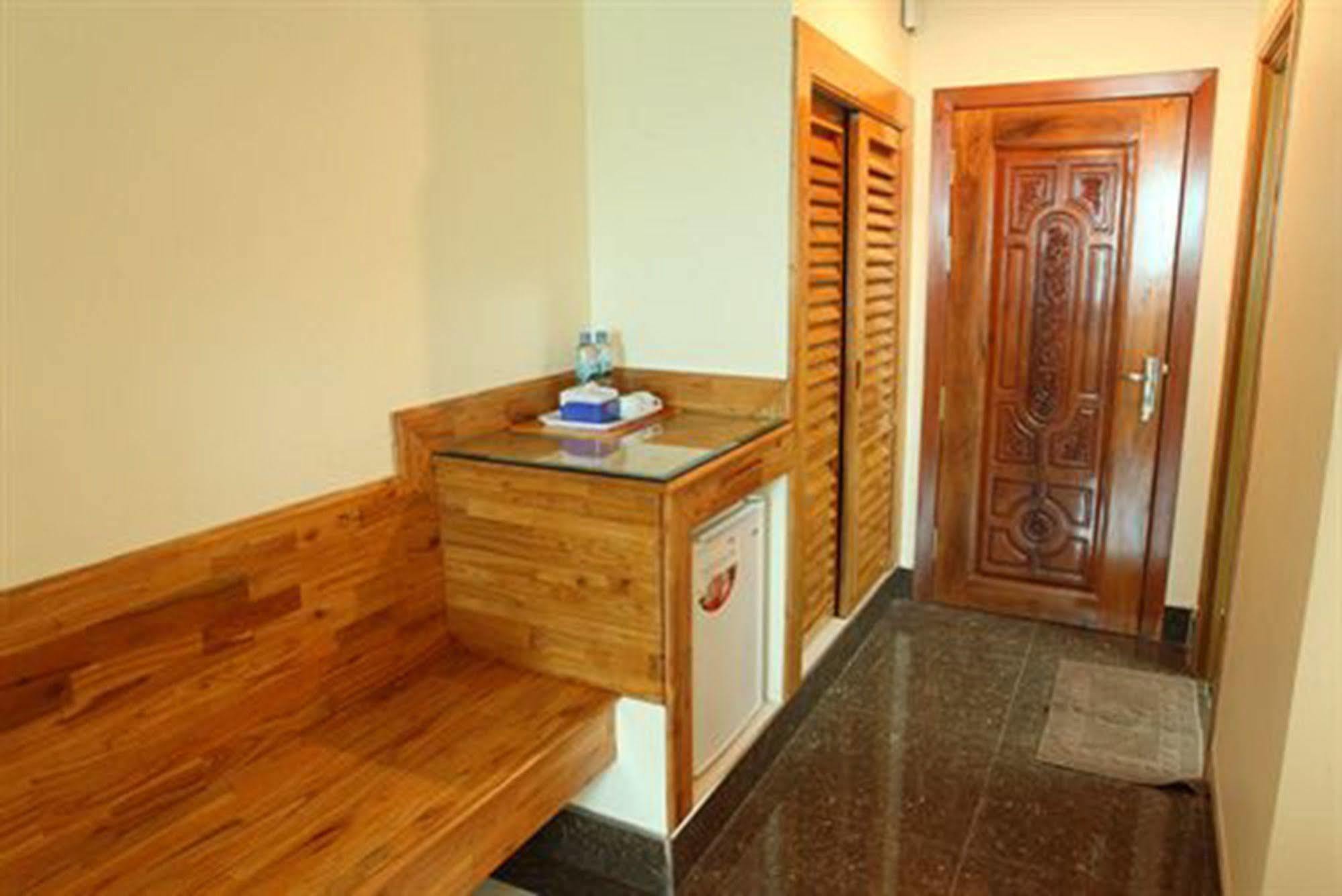 Lucky Star 2 Hotel Phnom Penh Zewnętrze zdjęcie