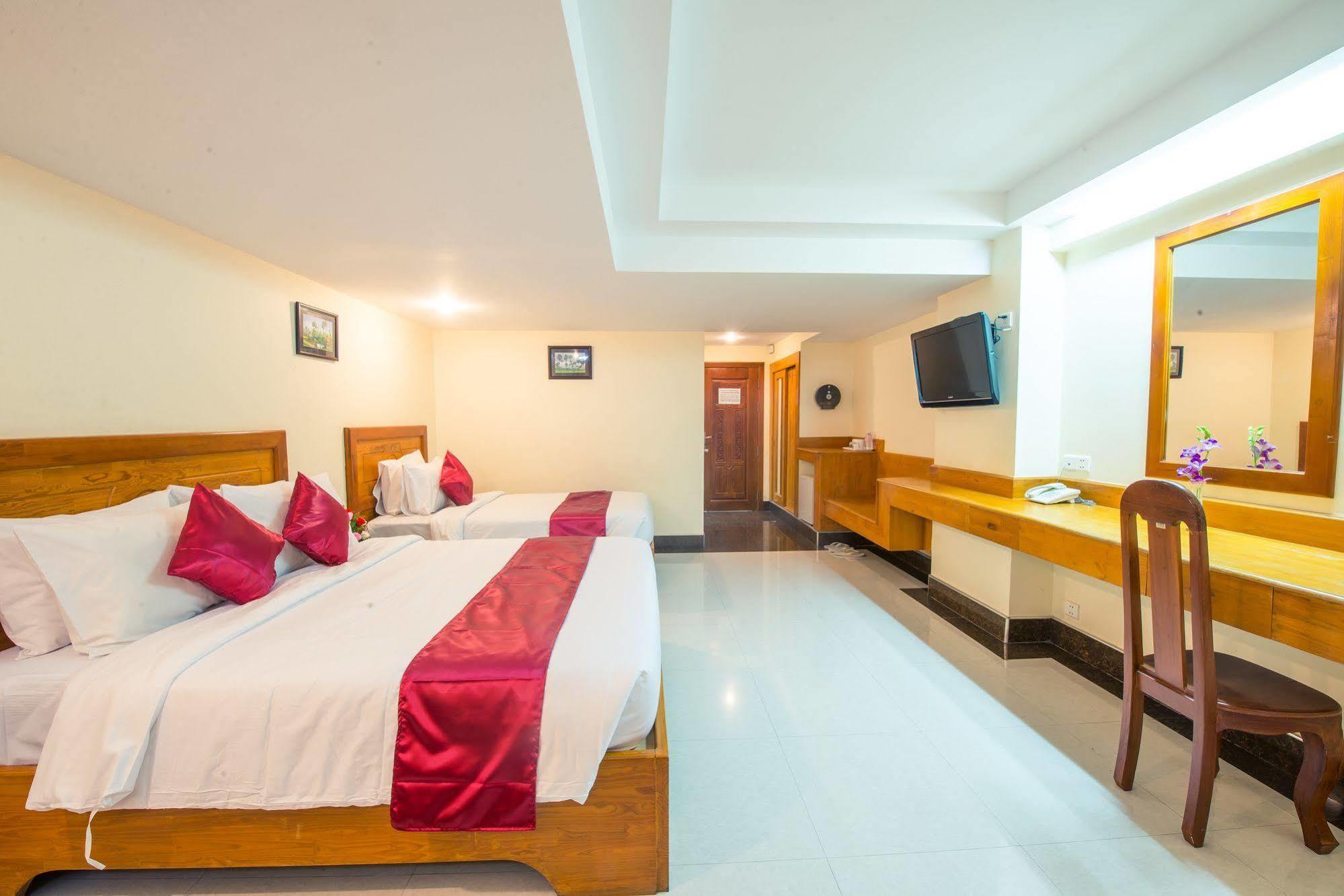 Lucky Star 2 Hotel Phnom Penh Zewnętrze zdjęcie