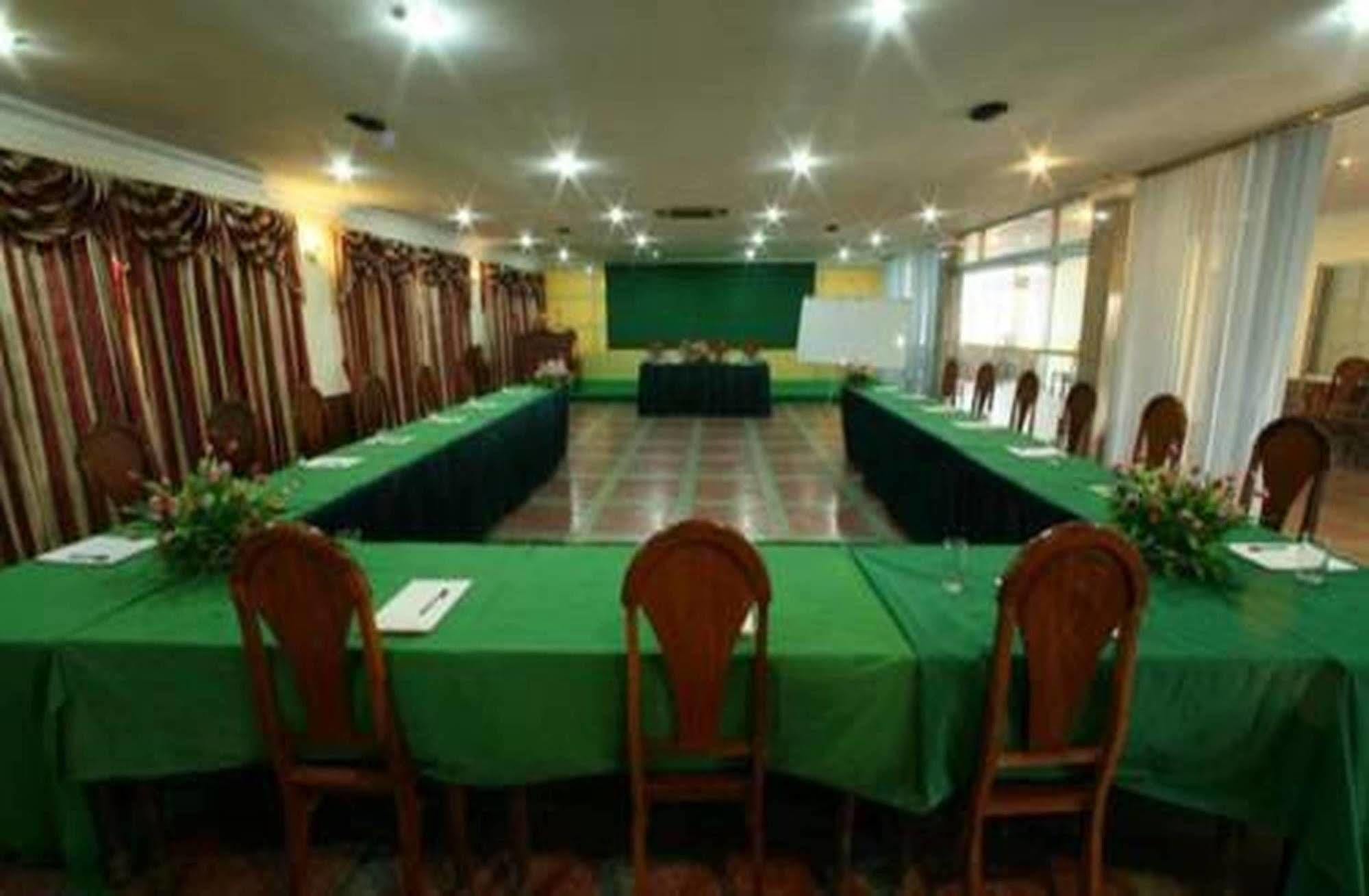 Lucky Star 2 Hotel Phnom Penh Zewnętrze zdjęcie