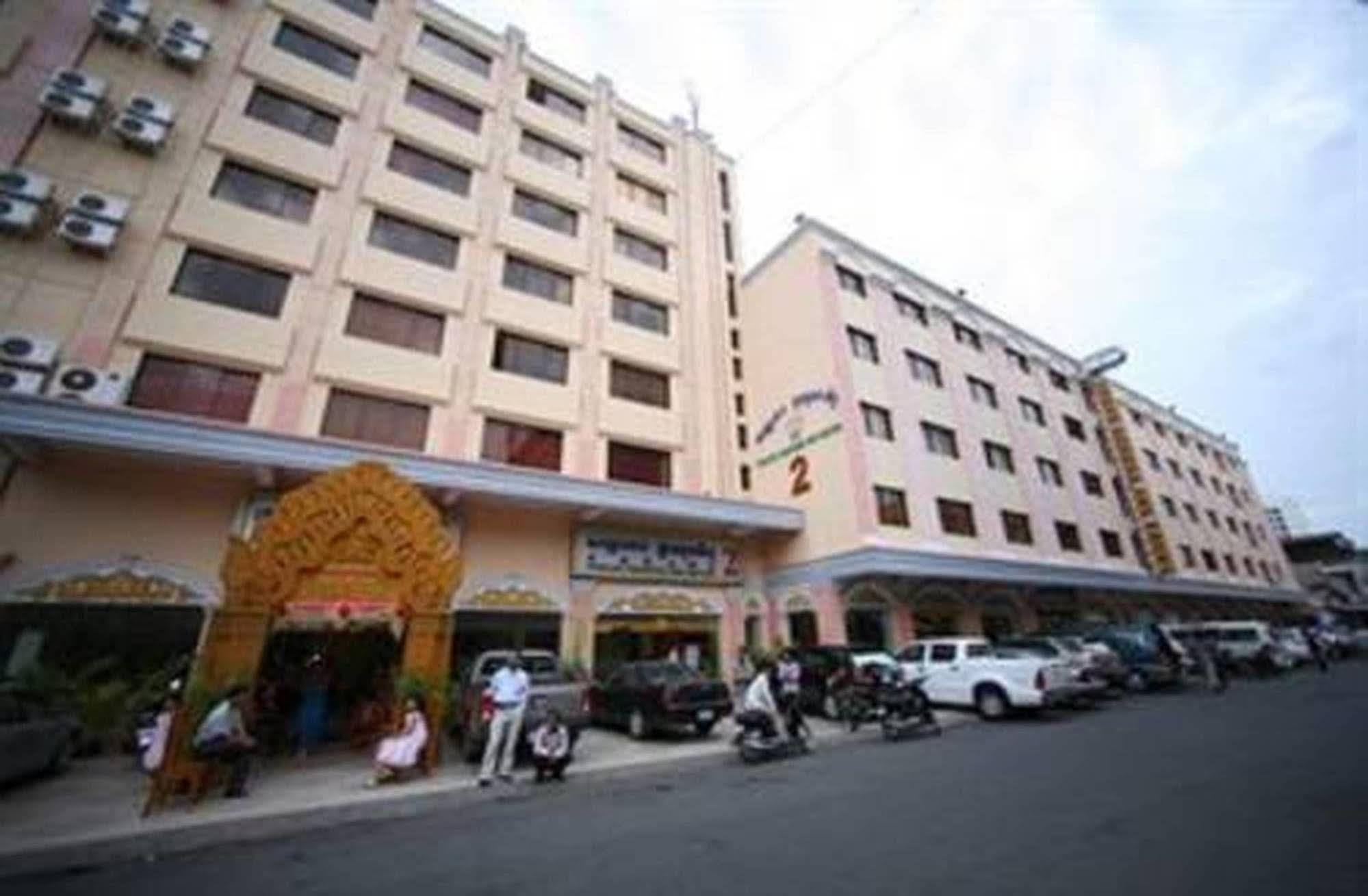 Lucky Star 2 Hotel Phnom Penh Zewnętrze zdjęcie